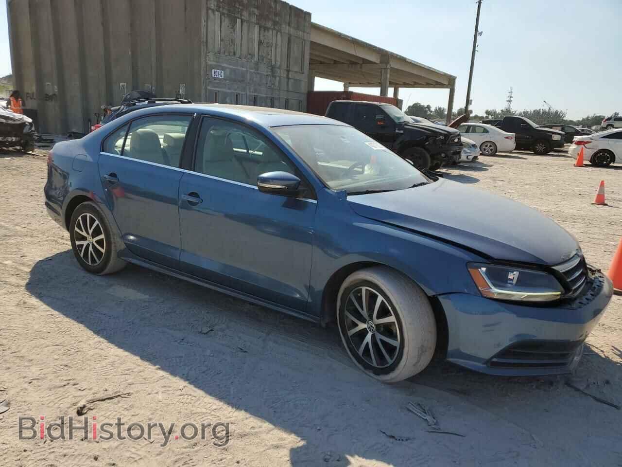 2017 VOLKSWAGEN JETTA - VIN: 3VWDB7AJ5HM387355 - Фото 4