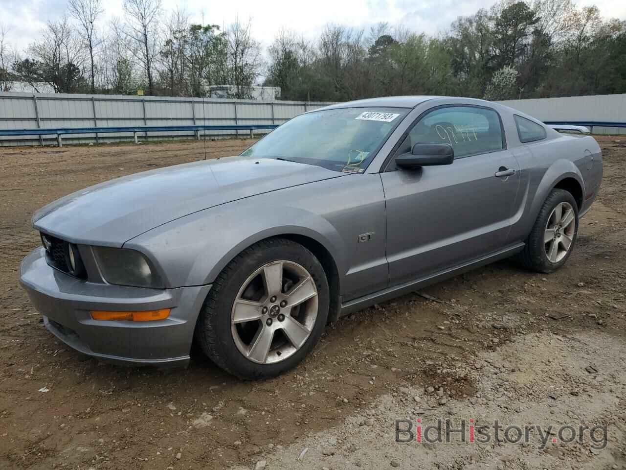 Photo 1ZVFT82H675229070 - FORD MUSTANG 2007