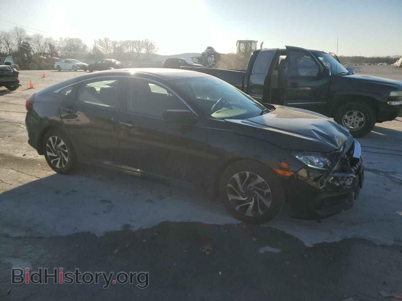 2017 HONDA CIVIC - VIN: 19XFC2F70HE219450 - Photo 4