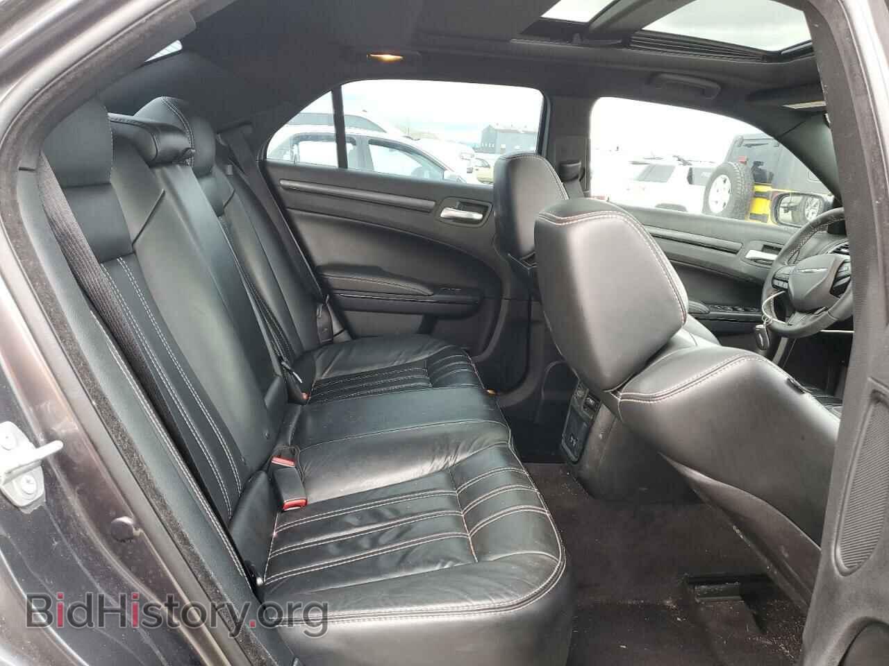 2016 CHRYSLER 300 - VIN: 2C3CCAGG8GH282976 - Фото 10