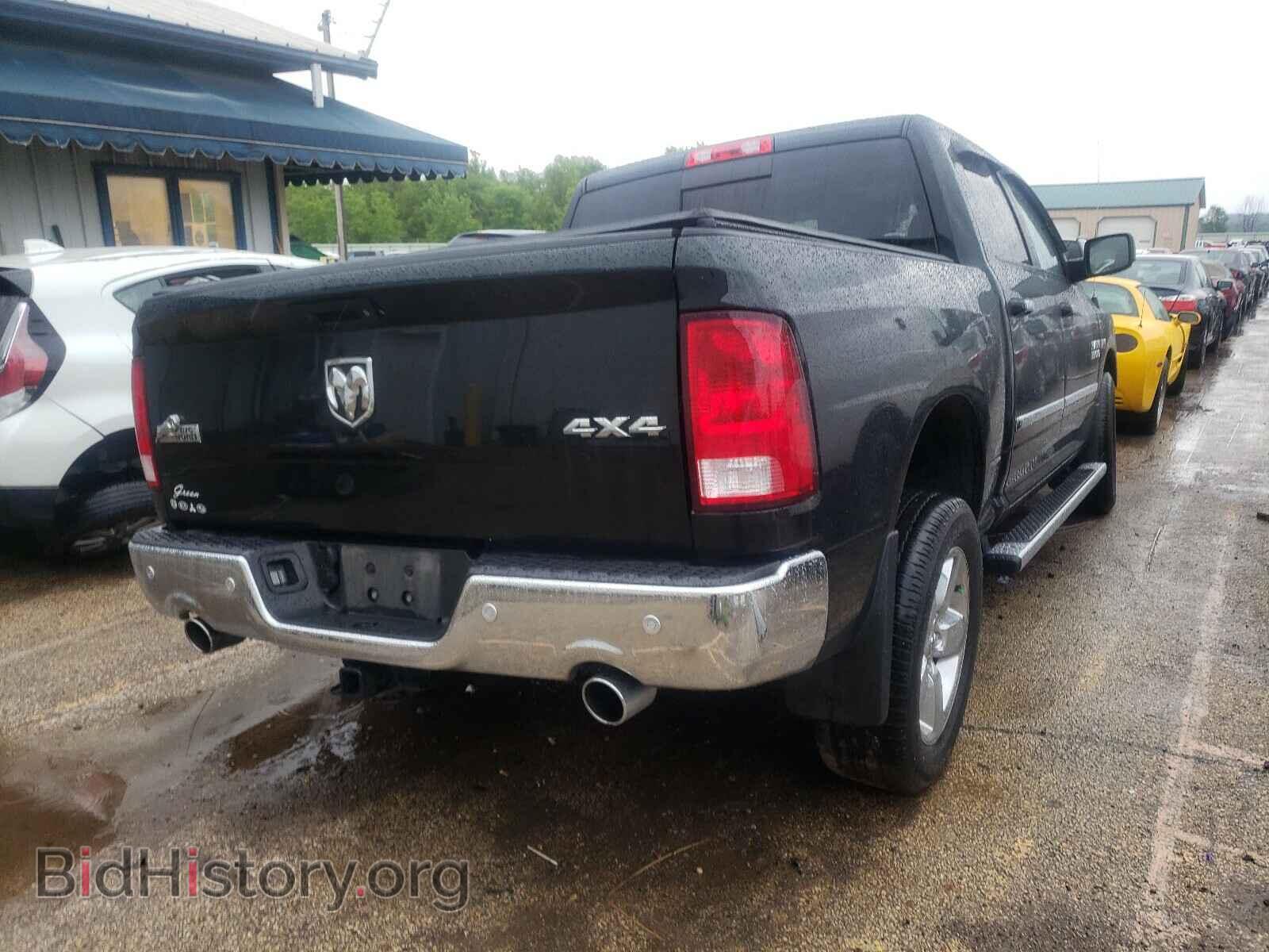 2017 RAM 1500 - VIN: 3C6RR7LT5HG689057 - Photo 4