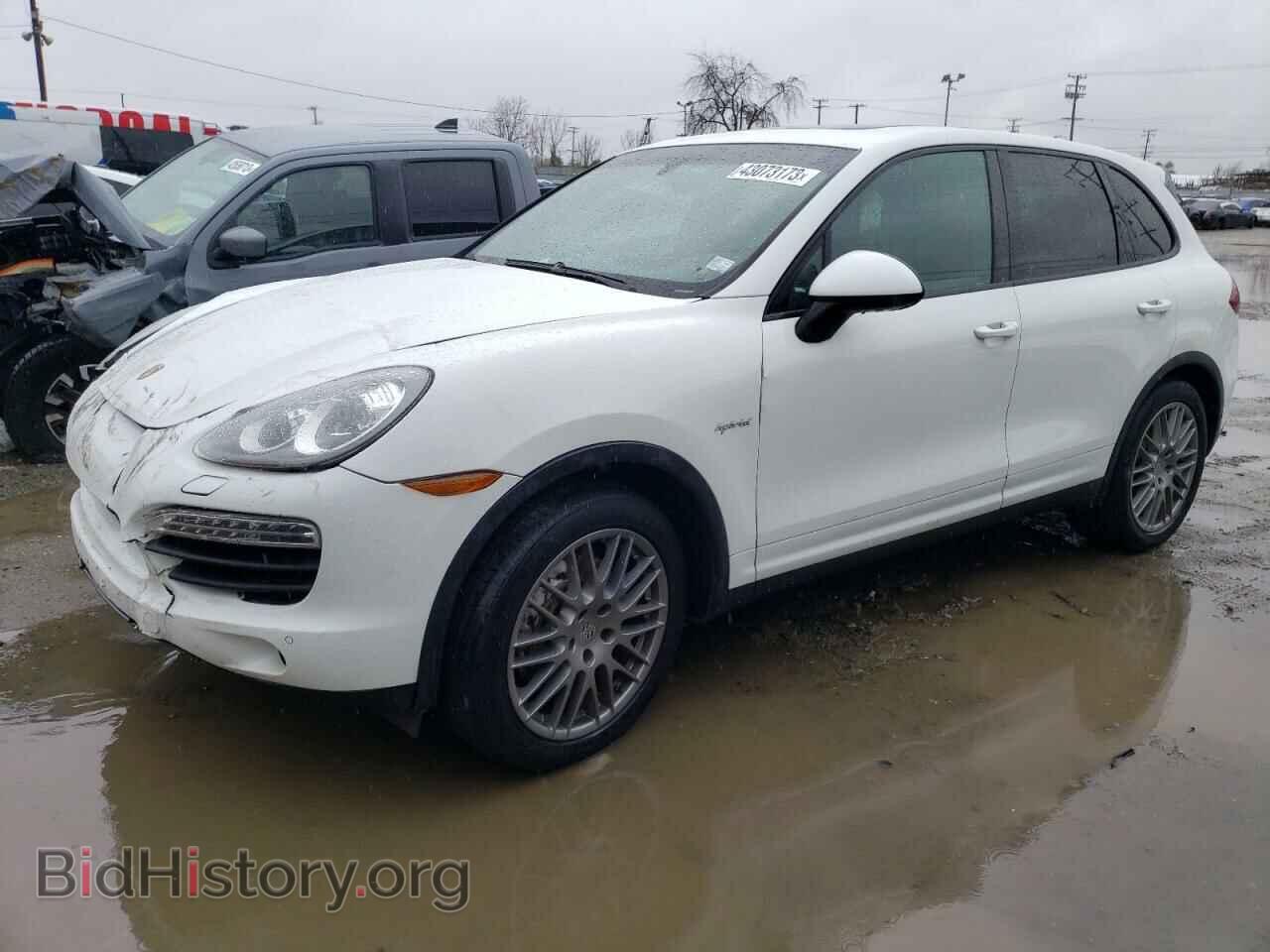 Фотография WP1AE2A28CLA92834 - PORSCHE CAYENNE 2012