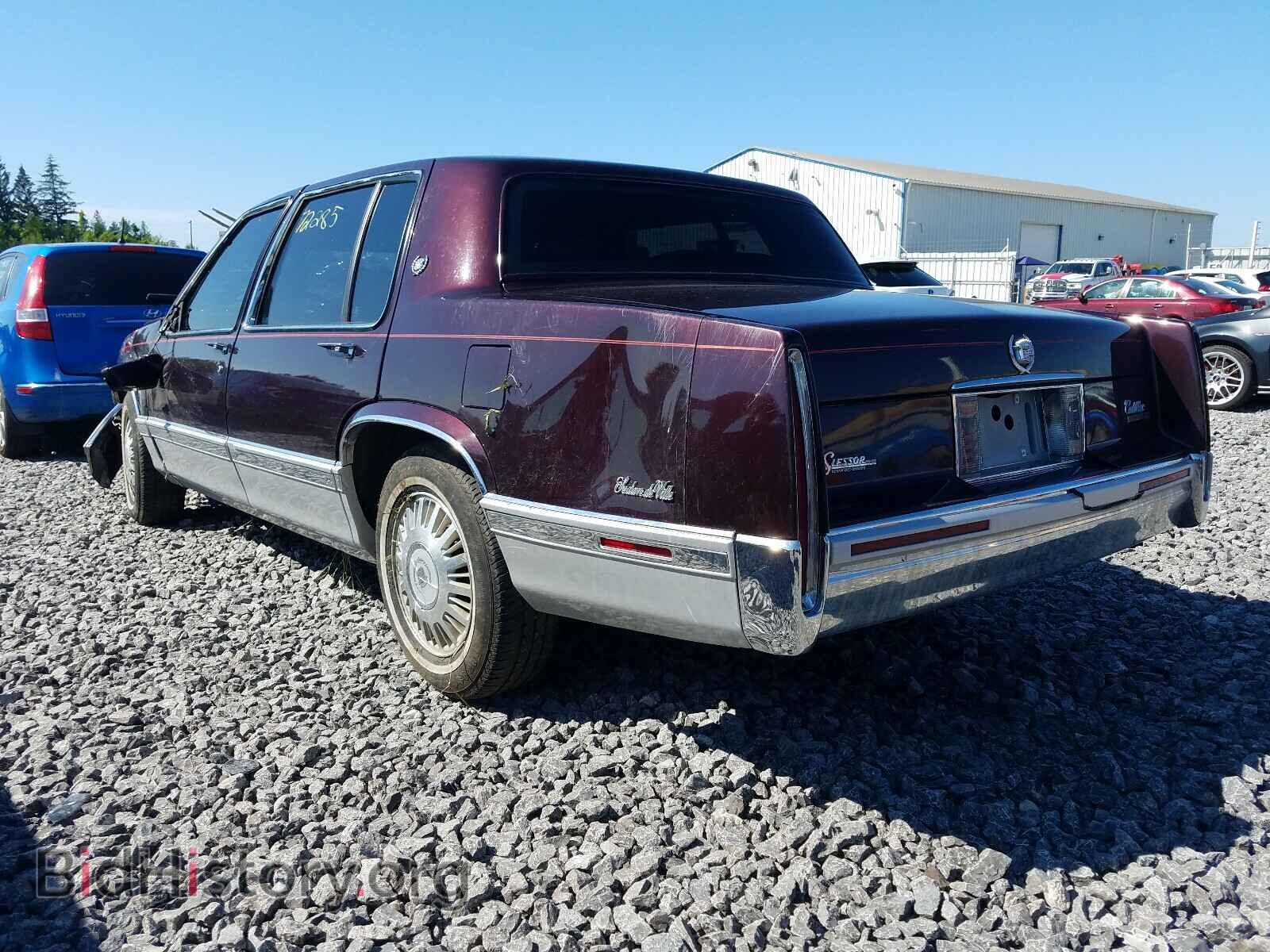 1993 CADILLAC DEVILLE - VIN: 1G6CD53B0P4217243 - Photo 3