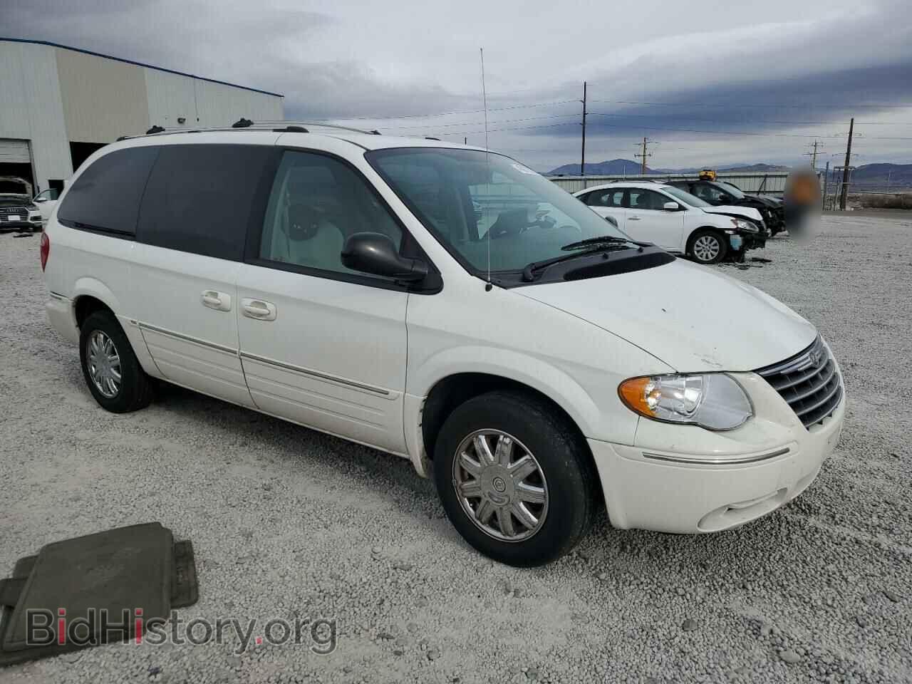 2005 CHRYSLER MINIVAN - VIN: 2C8GP64L85R227899 - Фото 4
