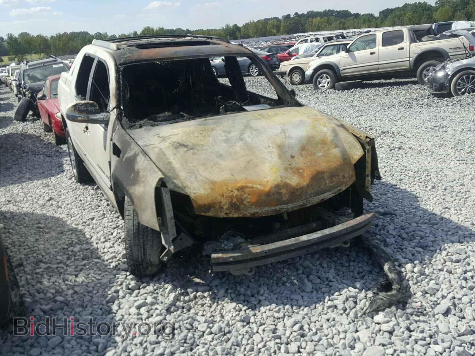 Photo 3GYFK22219G267651 - CADILLAC ESCALADE 2009