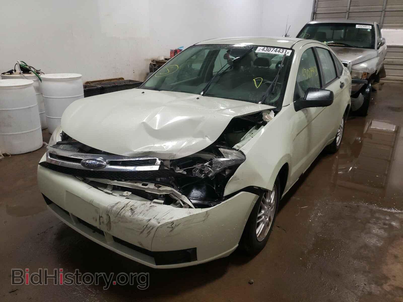 2010 FORD FOCUS - VIN: 1FAHP3FN4AW185886 - Фото 2