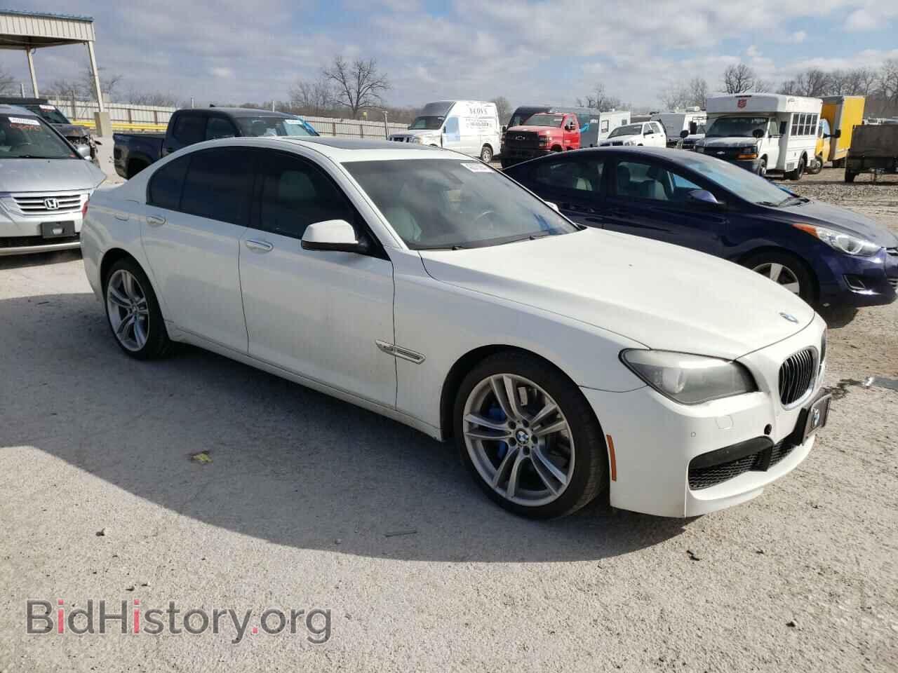 2011 BMW 7 SERIES - VIN: WBAKC6C53BC395428 - Фото 4