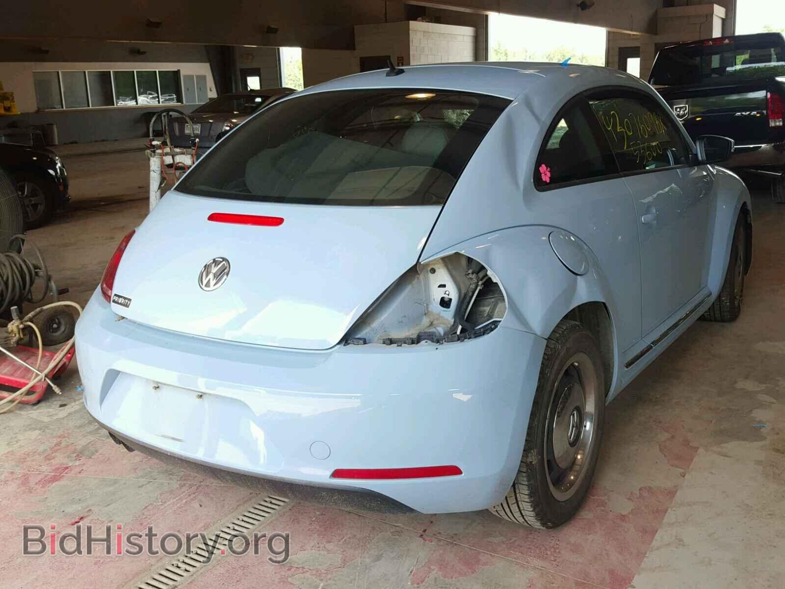 2012 VOLKSWAGEN BEETLE - VIN: 3VWJP7ATXCM618202 - Фото 4