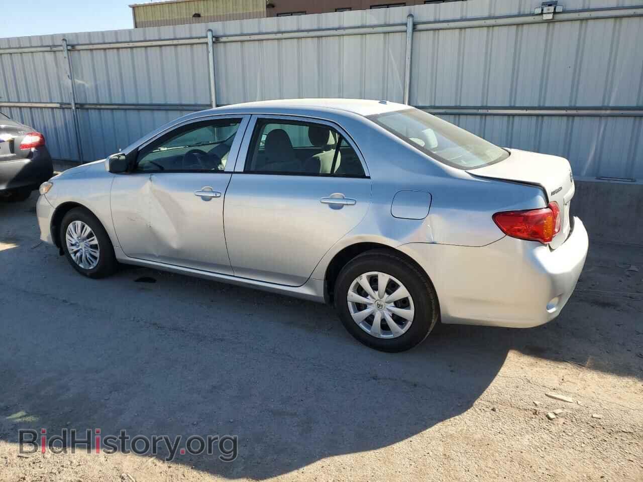2009 TOYOTA COROLLA - VIN: JTDBL40E09J013437 - Фото 2