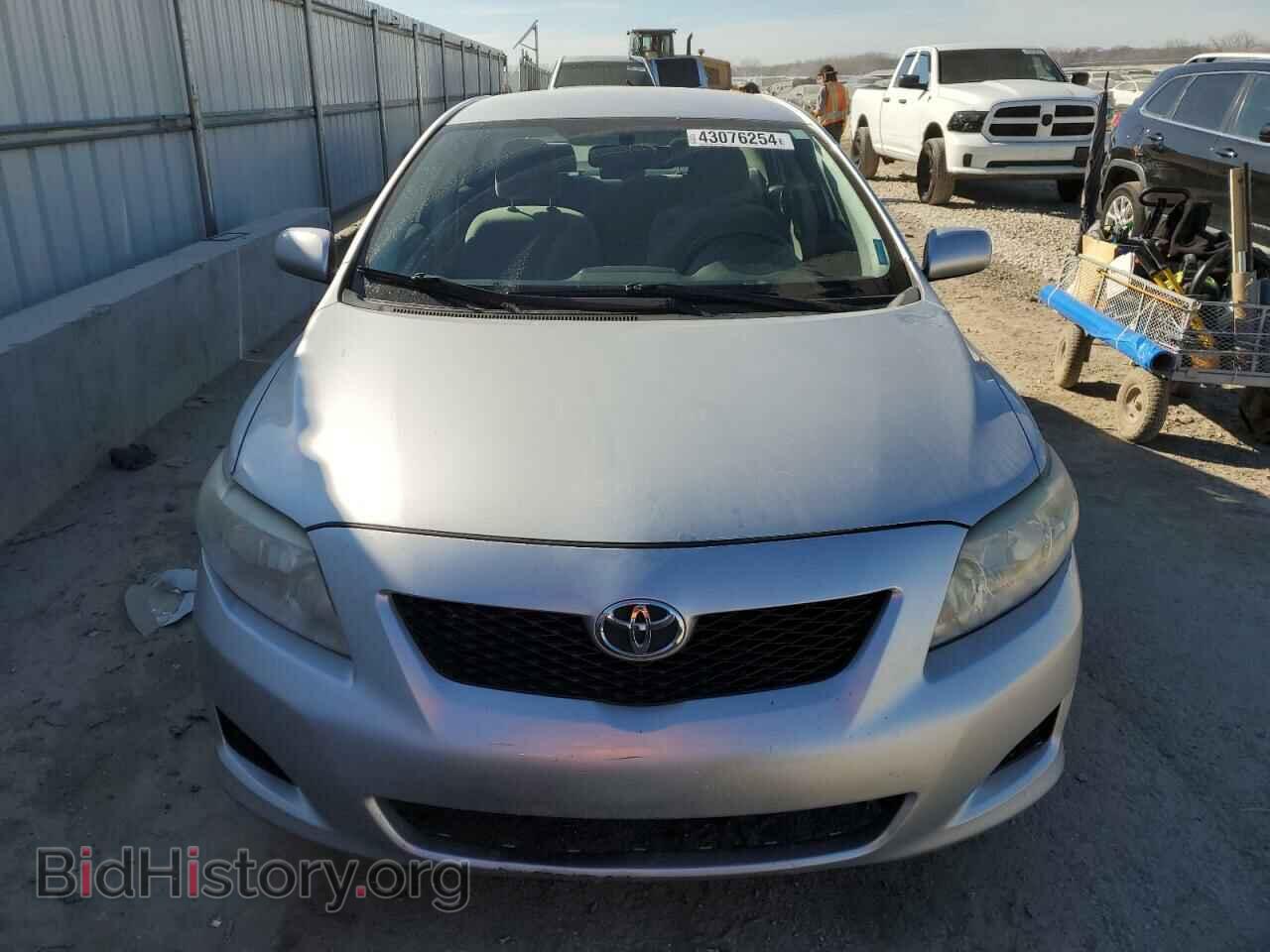 2009 TOYOTA COROLLA - VIN: JTDBL40E09J013437 - Фото 5