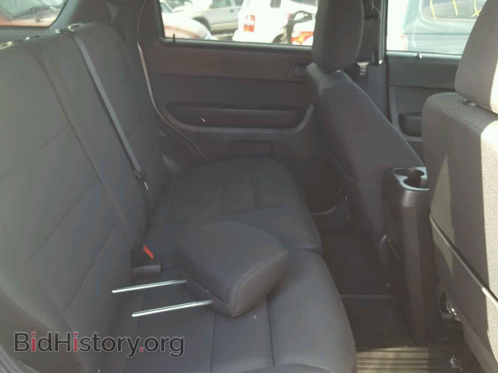 2011 FORD ESCAPE - VIN: 1FMCU9D74BKB84178 - Photo 6