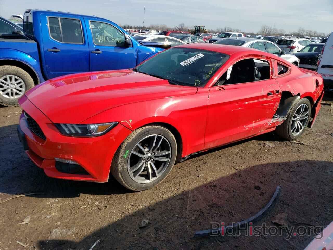 Photo 1FA6P8TH0F5321608 - FORD MUSTANG 2015