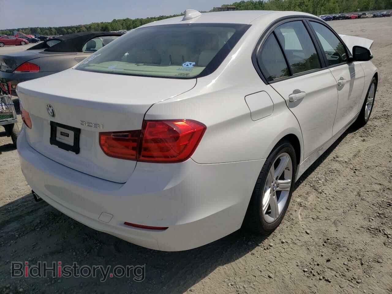 2014 BMW 3 SERIES - VIN: WBA3A5C53EP601980 - Фото 4