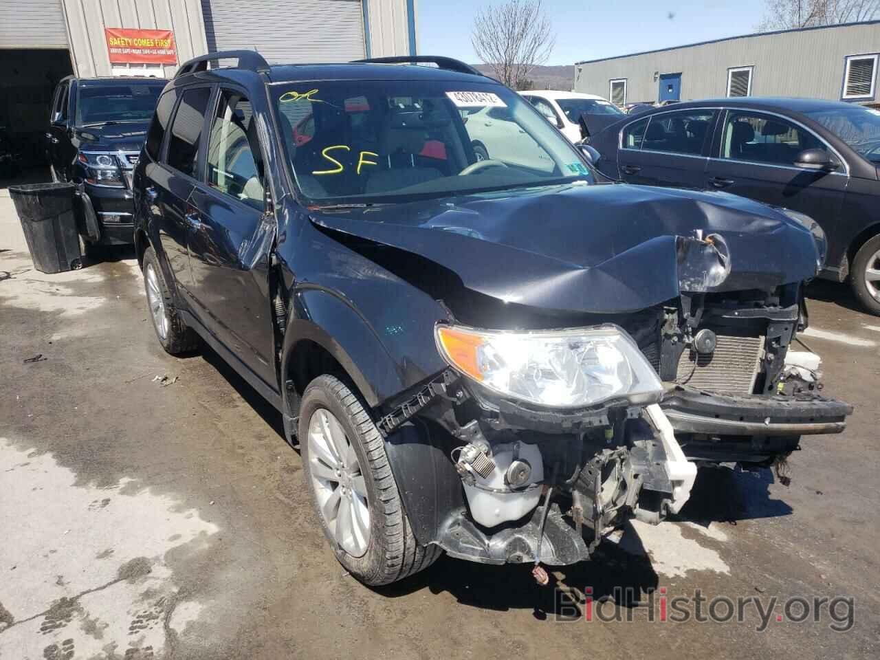 Photo JF2SHADC4DH443952 - SUBARU FORESTER 2013