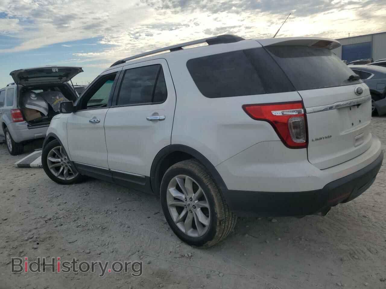 2014 FORD EXPLORER - VIN: 1FM5K7F85EGB17539 - Photo 2
