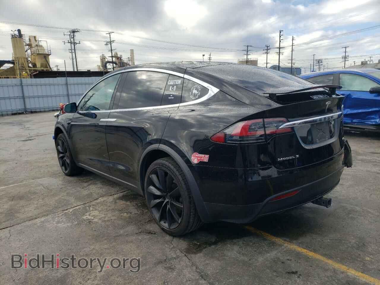 2017 TESLA MODEL X - VIN: 5YJXCDE26HF041432 - Photo 2
