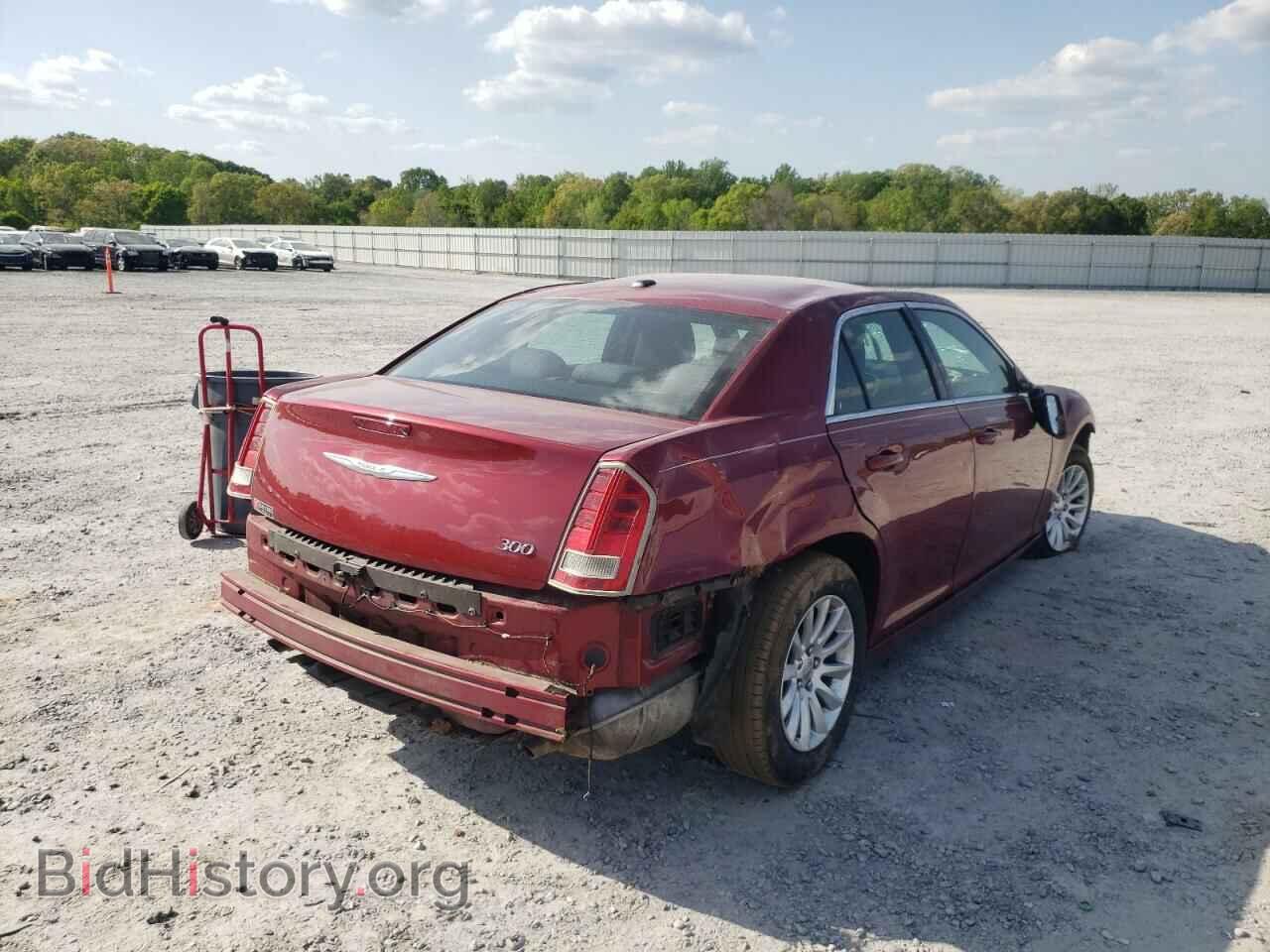 2011 CHRYSLER 300 - VIN: 2C3CA4CG5BH529912 - Фото 4