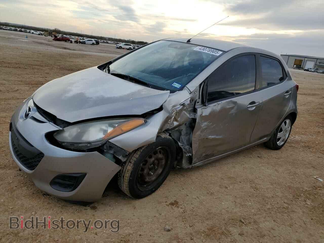 Photo JM1DE1HY3B0101345 - MAZDA 2 2011