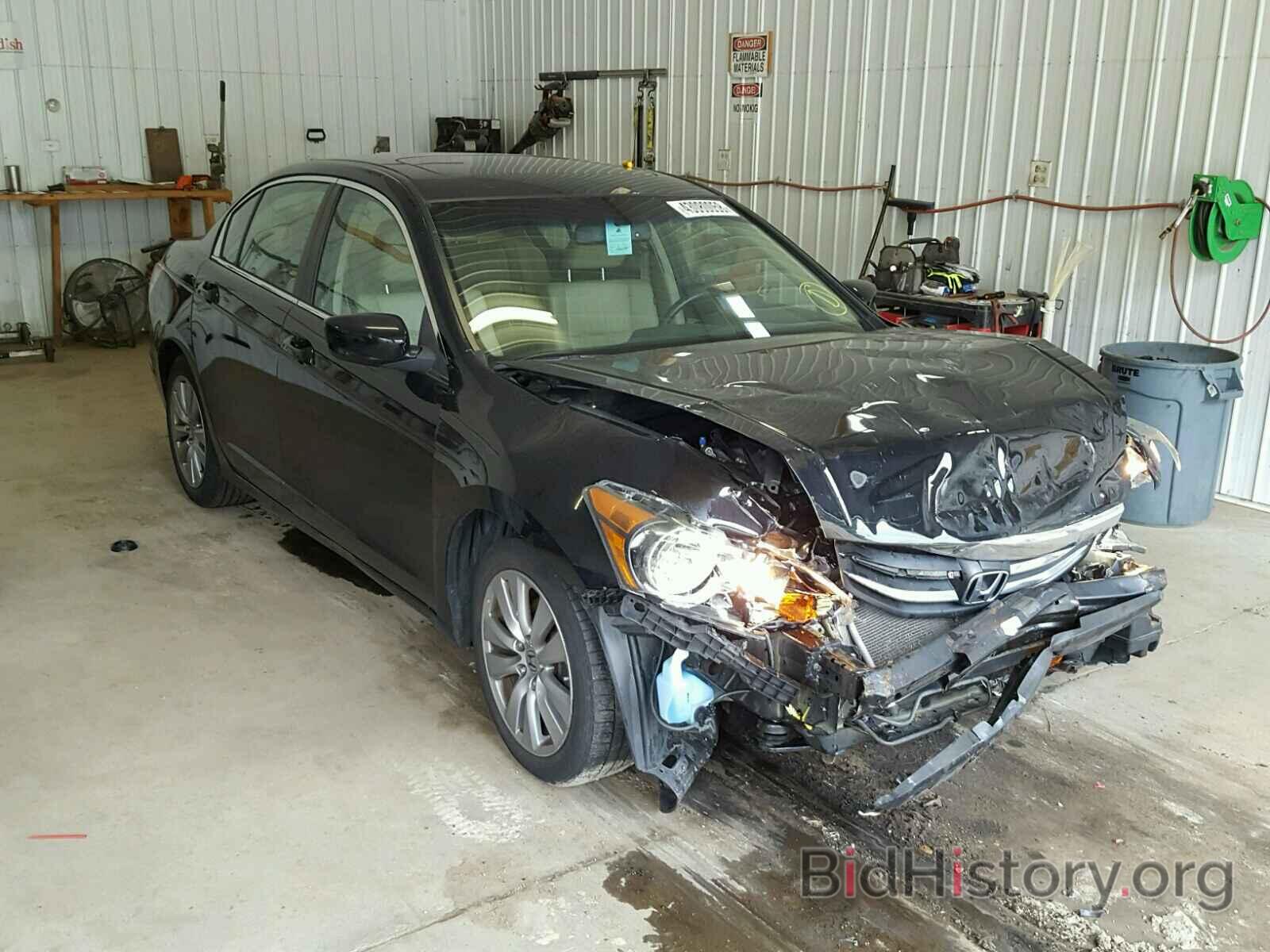 Photo 1HGCP2F89CA124625 - HONDA ACCORD 2012