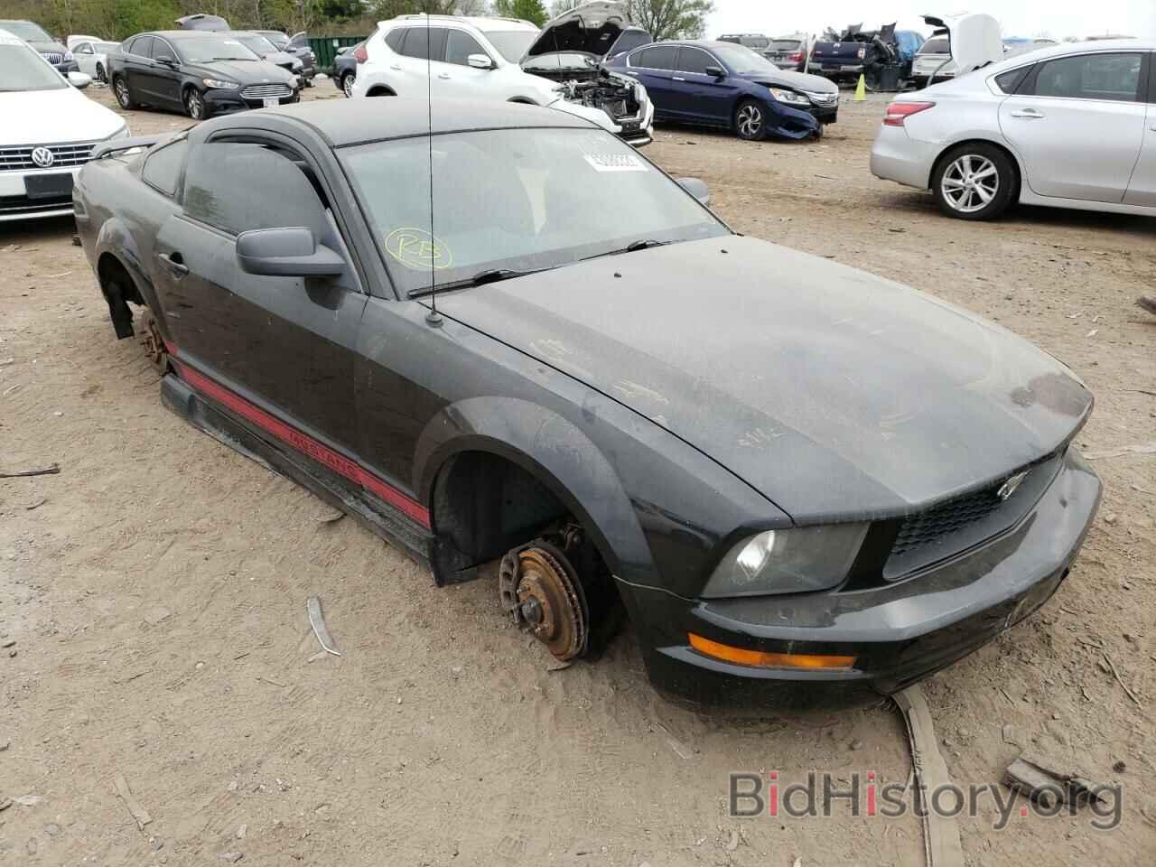 Photo 1ZVFT80N865208423 - FORD MUSTANG 2006