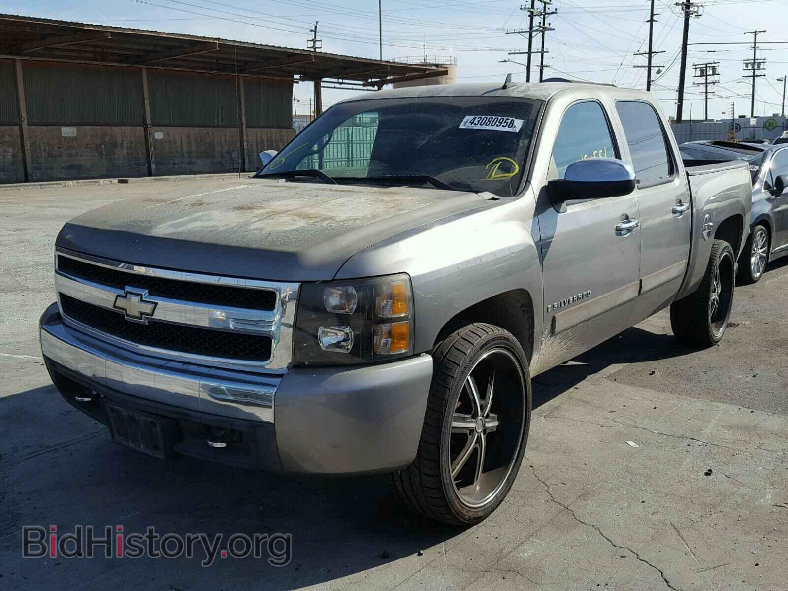 2007 CHEVROLET SILVERADO - VIN: 2GCEC13C471607073 - Фото 2