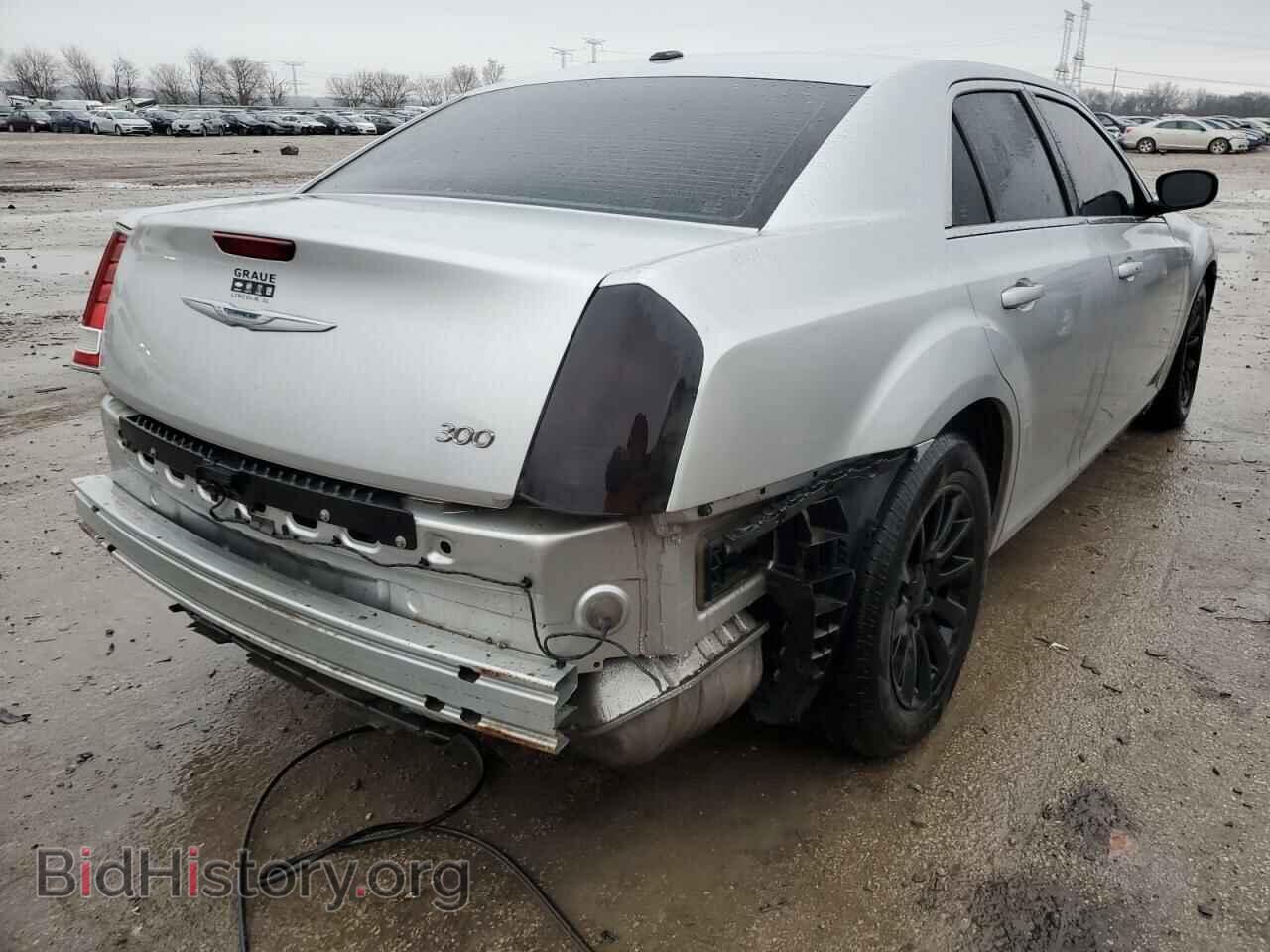 2012 CHRYSLER 300 - VIN: 2C3CCAAG7CH200299 - Фото 3