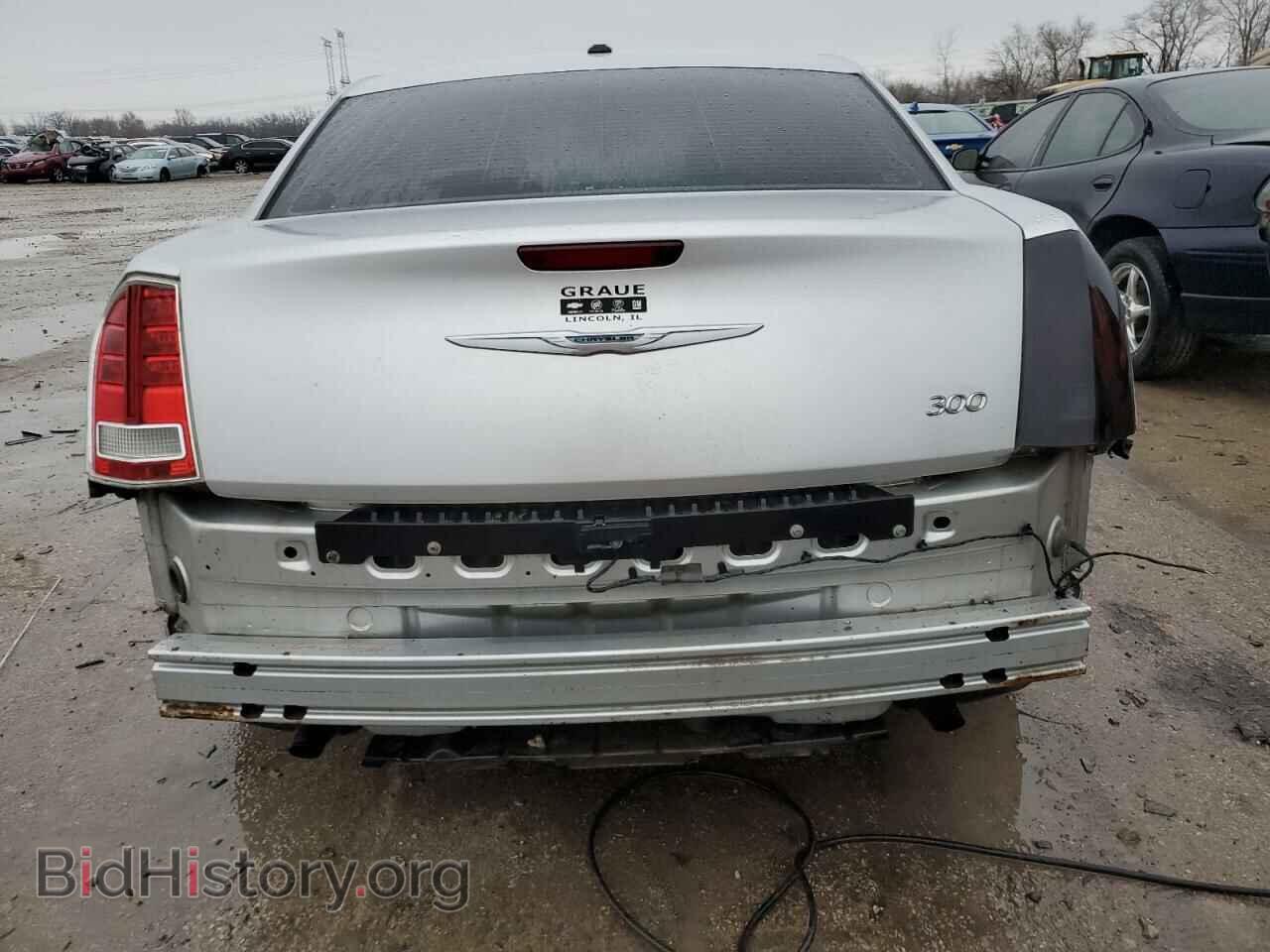 2012 CHRYSLER 300 - VIN: 2C3CCAAG7CH200299 - Фото 6
