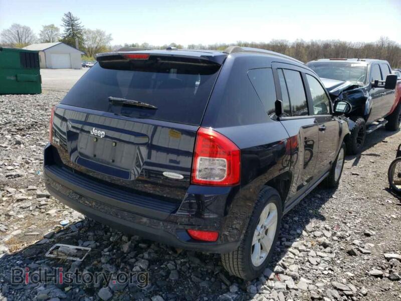 2011 Jeep COMPASS (VIN 1J4NF1FB4BD223540) — фото 4 из 10