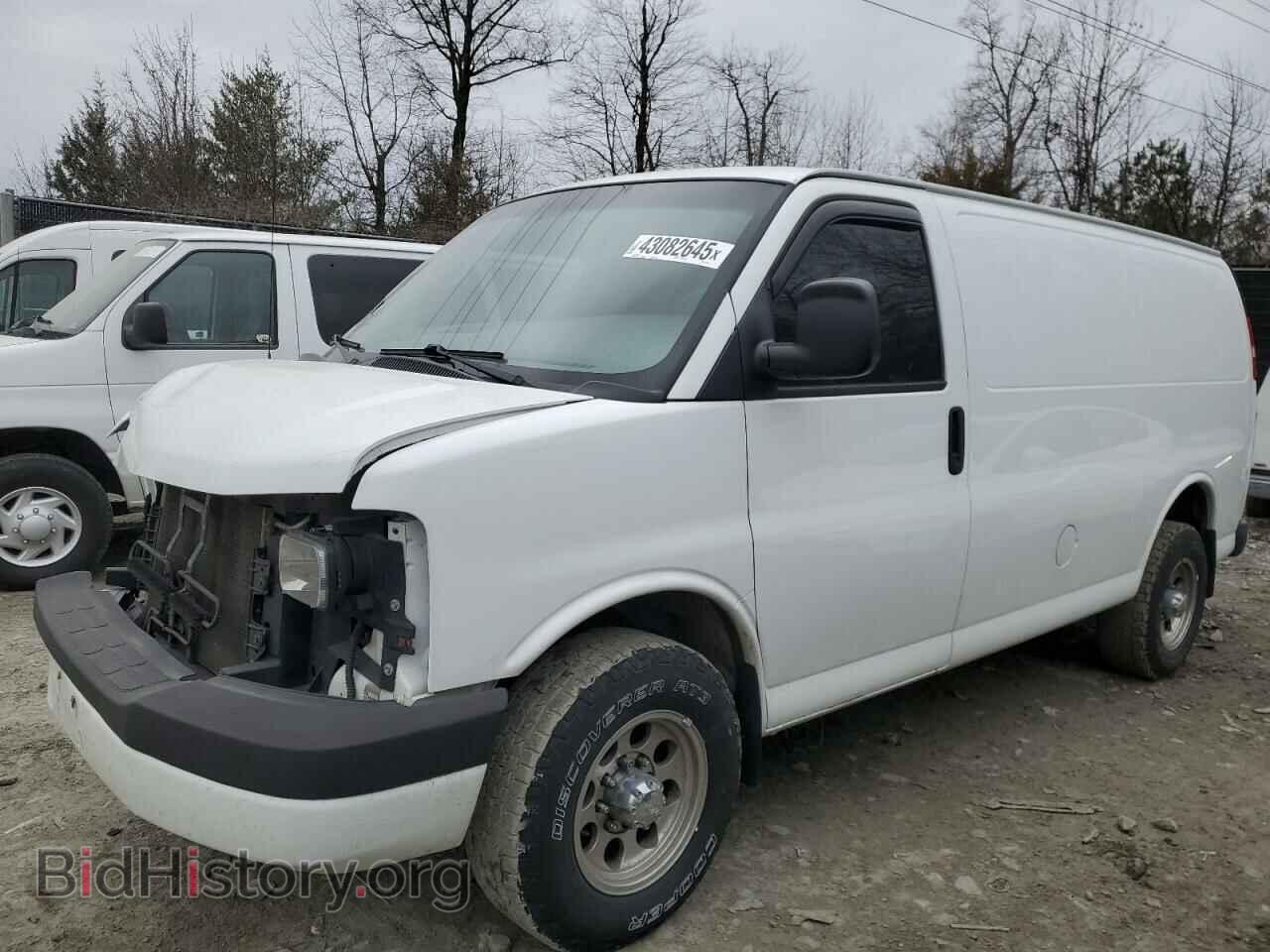 Фотография 1GTW7FCF9F1113375 - GMC SAVANA 2015