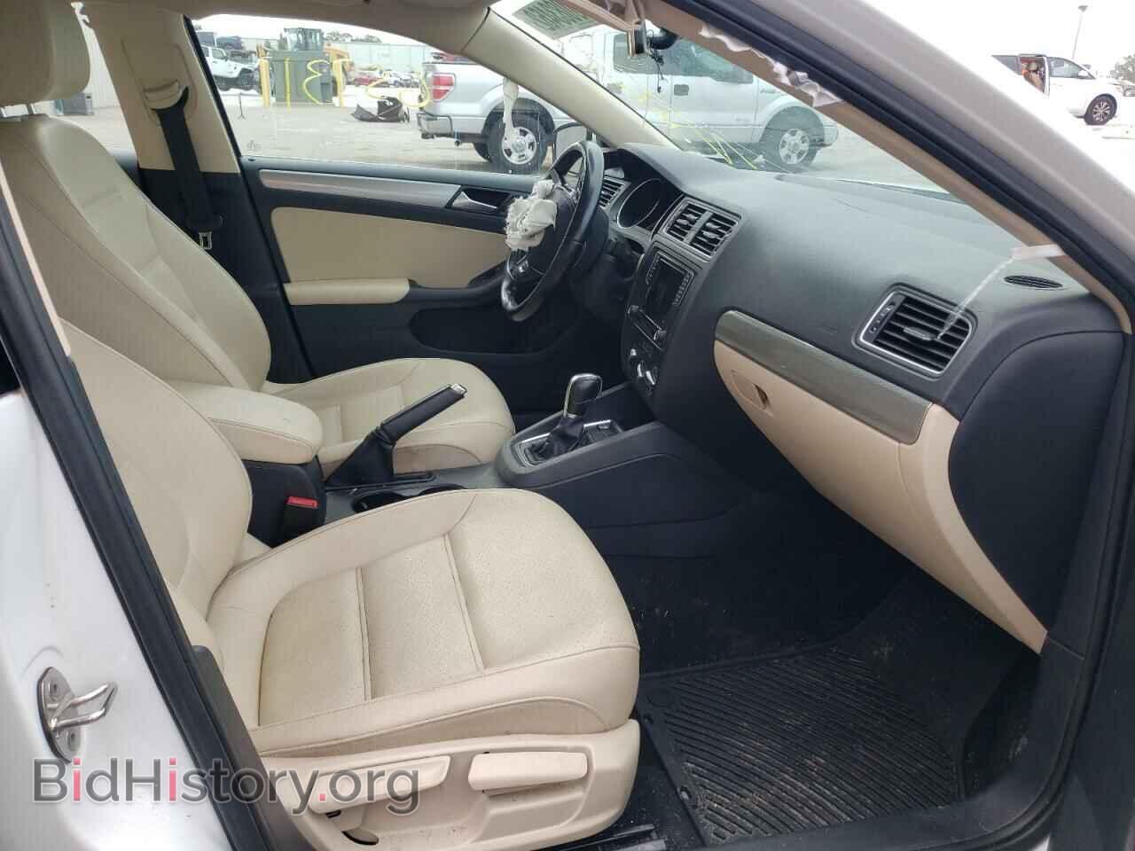 2017 VOLKSWAGEN JETTA - VIN: 3VWDB7AJ7HM303519 - Фото 5