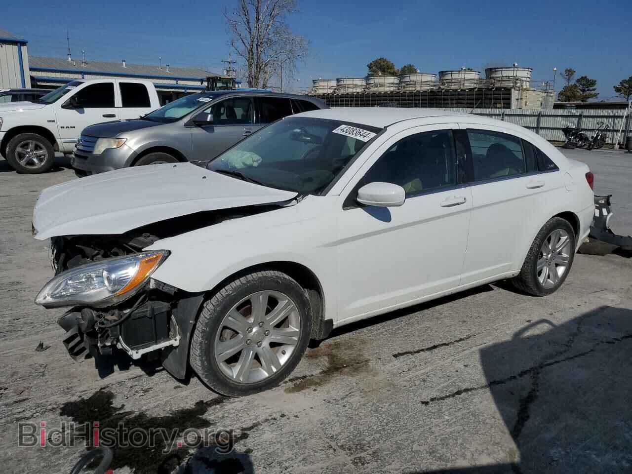 Фотография 1C3CCBBB7DN574879 - CHRYSLER 200 2013