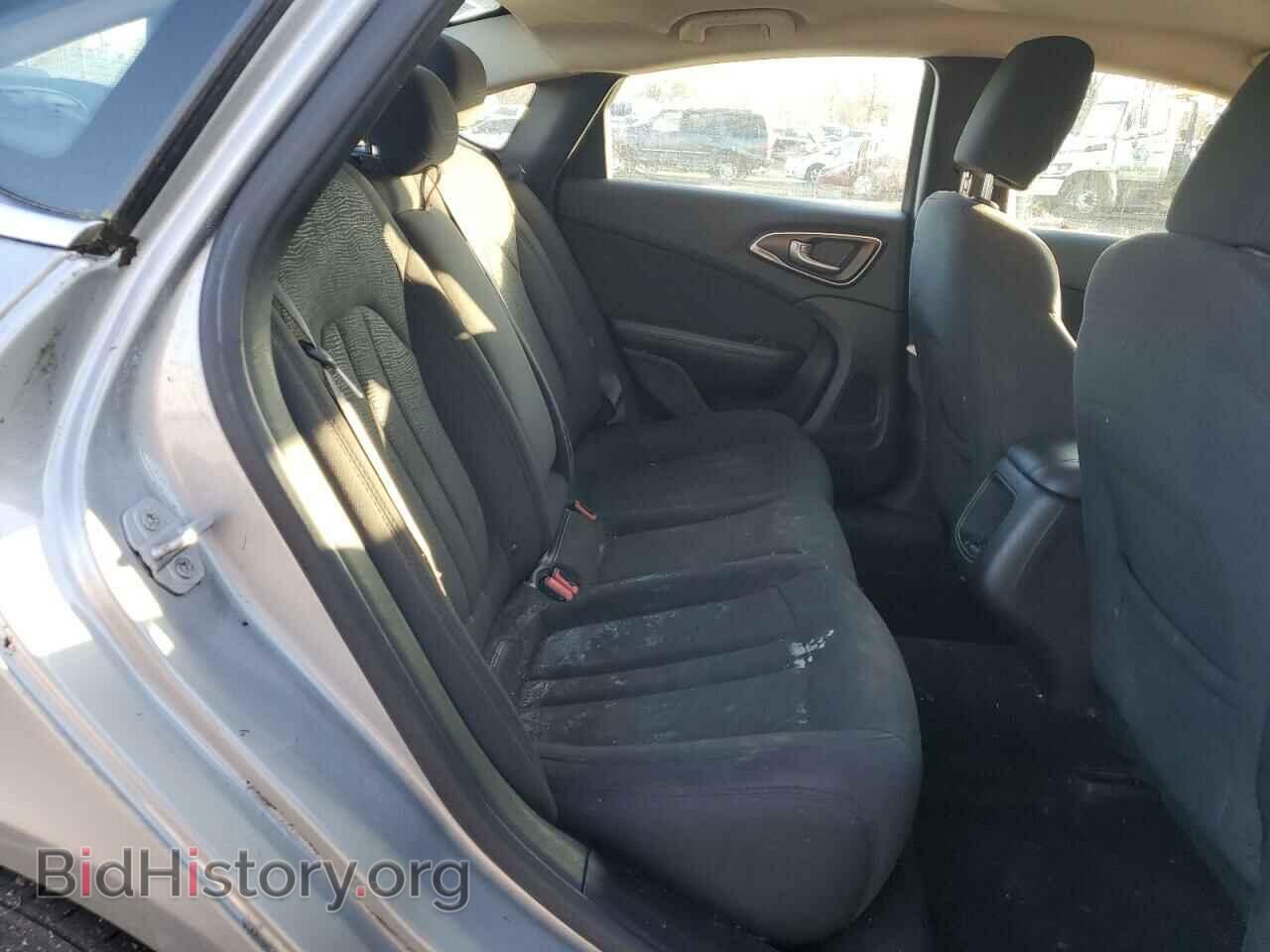 2015 CHRYSLER 200 - VIN: 1C3CCCAB1FN660473 - Фото 10