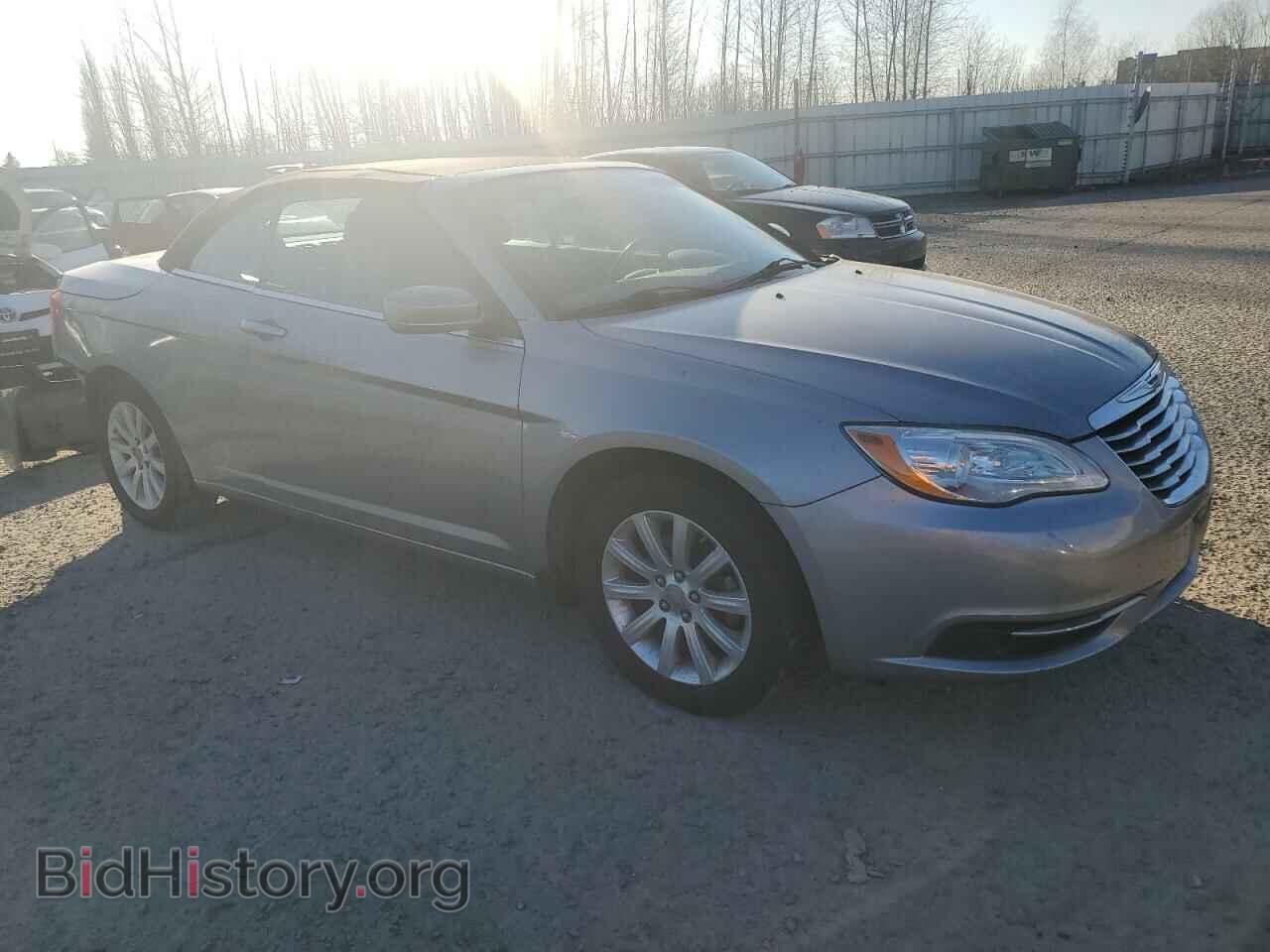2013 CHRYSLER 200 - VIN: 1C3BCBEB0DN706940 - Фото 4
