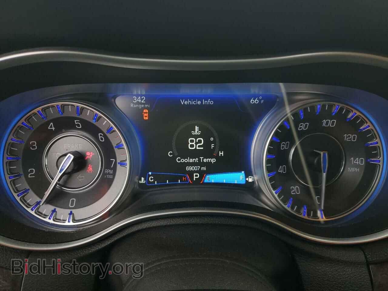 2016 CHRYSLER 300 - VIN: 2C3CCAEG3GH348532 - Photo 9