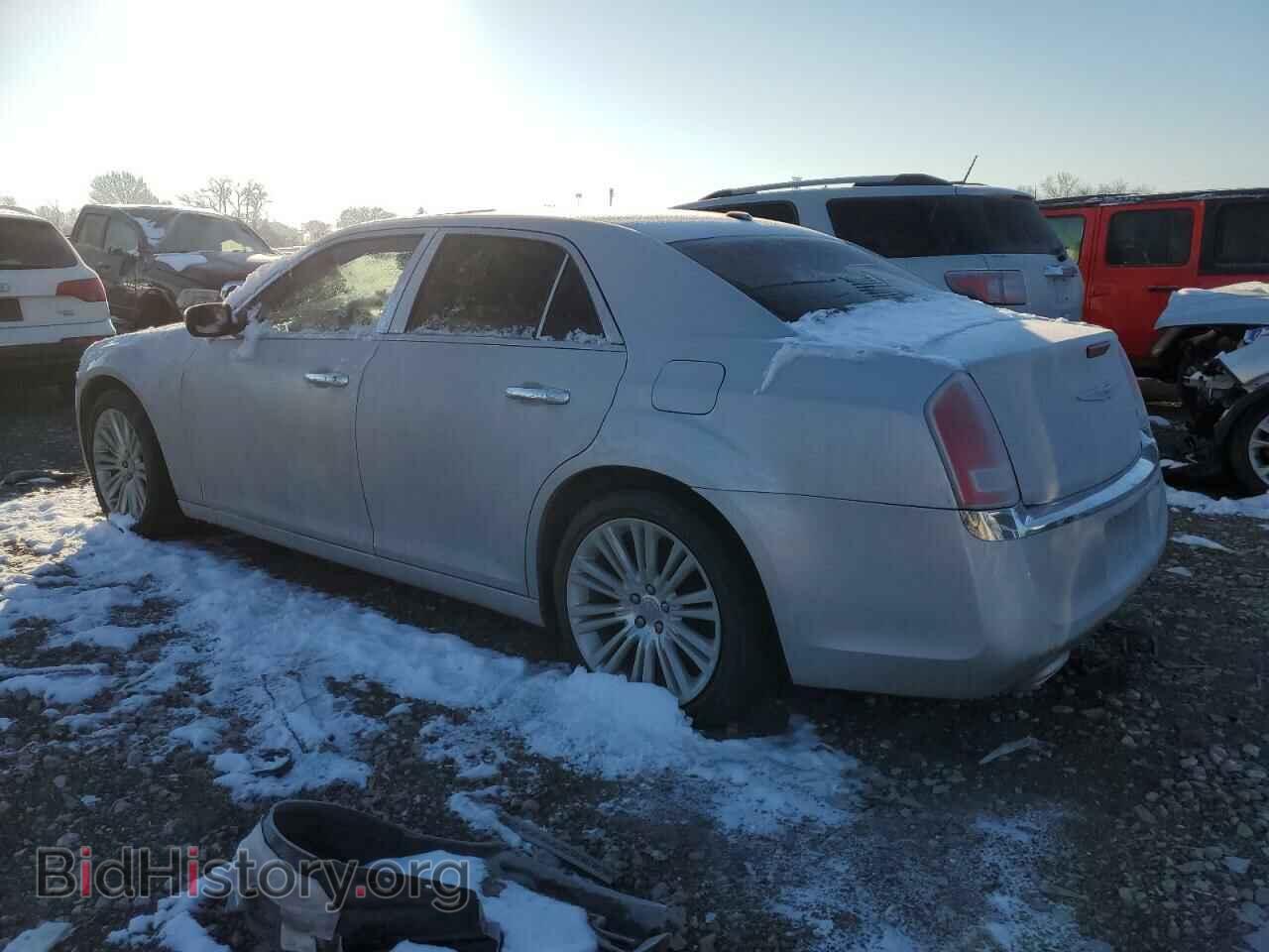 2012 CHRYSLER 300 - VIN: 2C3CCACGXCH194978 - Фото 2
