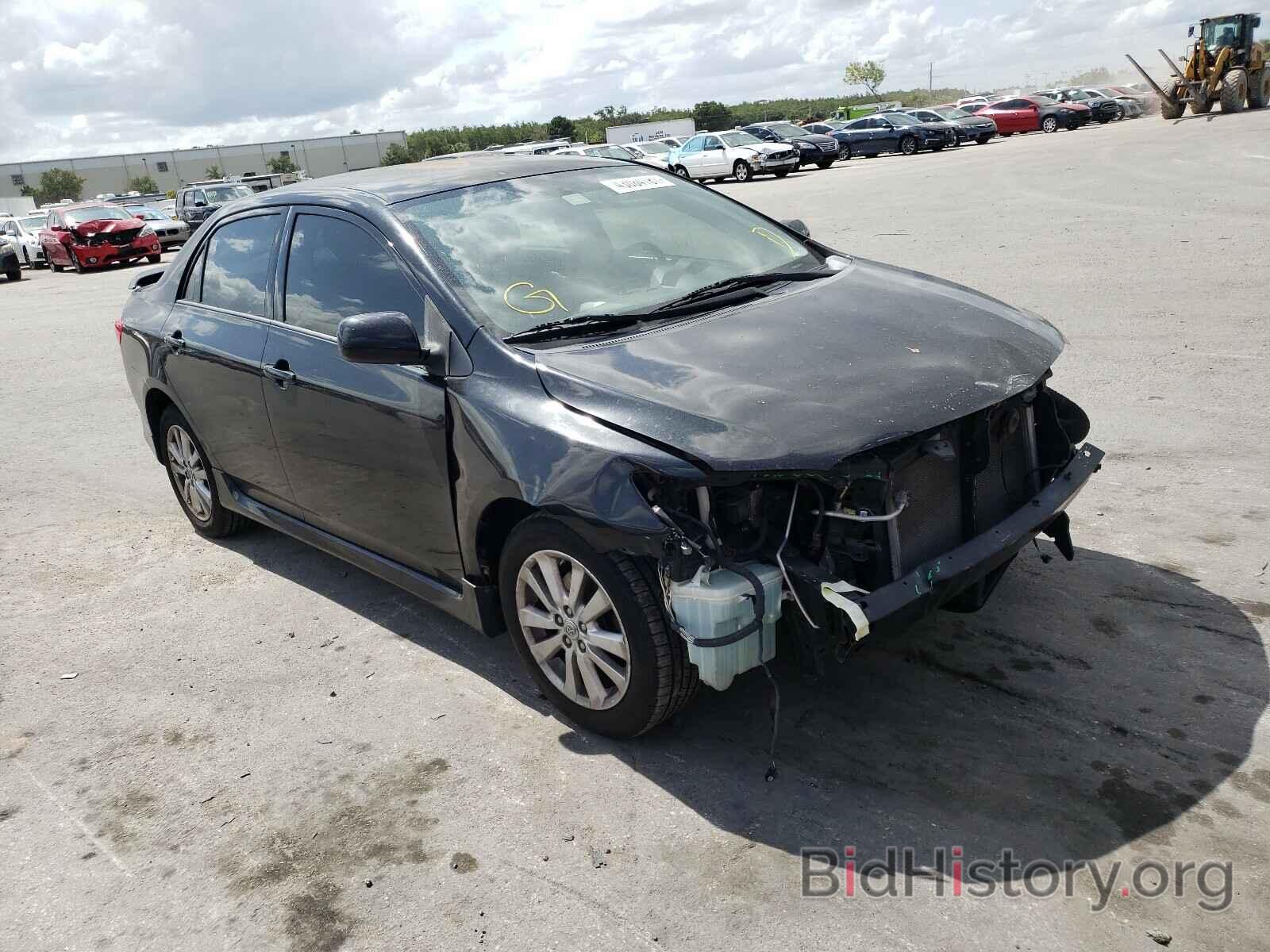 Photo 1NXBU4EE4AZ346101 - TOYOTA COROLLA 2010