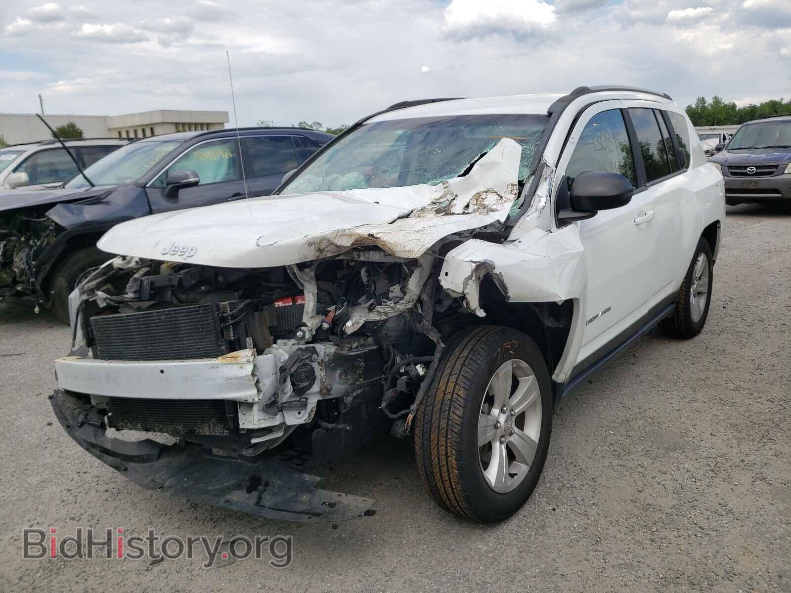 2015 JEEP COMPASS - VIN: 1C4NJDBB3FD317197 - Photo 2