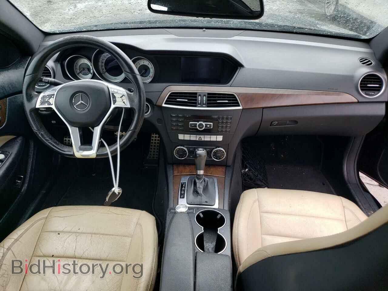 2012 MERCEDES-BENZ C-CLASS - VIN: WDDGJ4HB3CF803921 - Фото 8