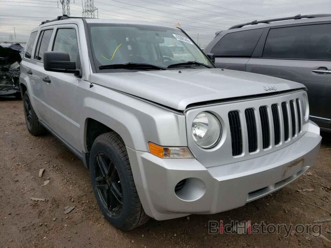 Фотография 1J8FF28B99D212372 - JEEP PATRIOT 2009