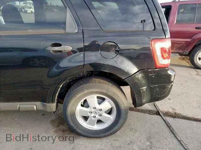 2010 Ford ESCAPE (VIN 1FMCU0D76AKD32132) — фото 9 из 10