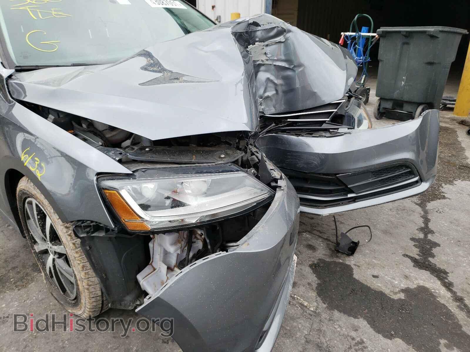 2017 VOLKSWAGEN JETTA - VIN: 3VWDB7AJ1HM331557 - Фото 9
