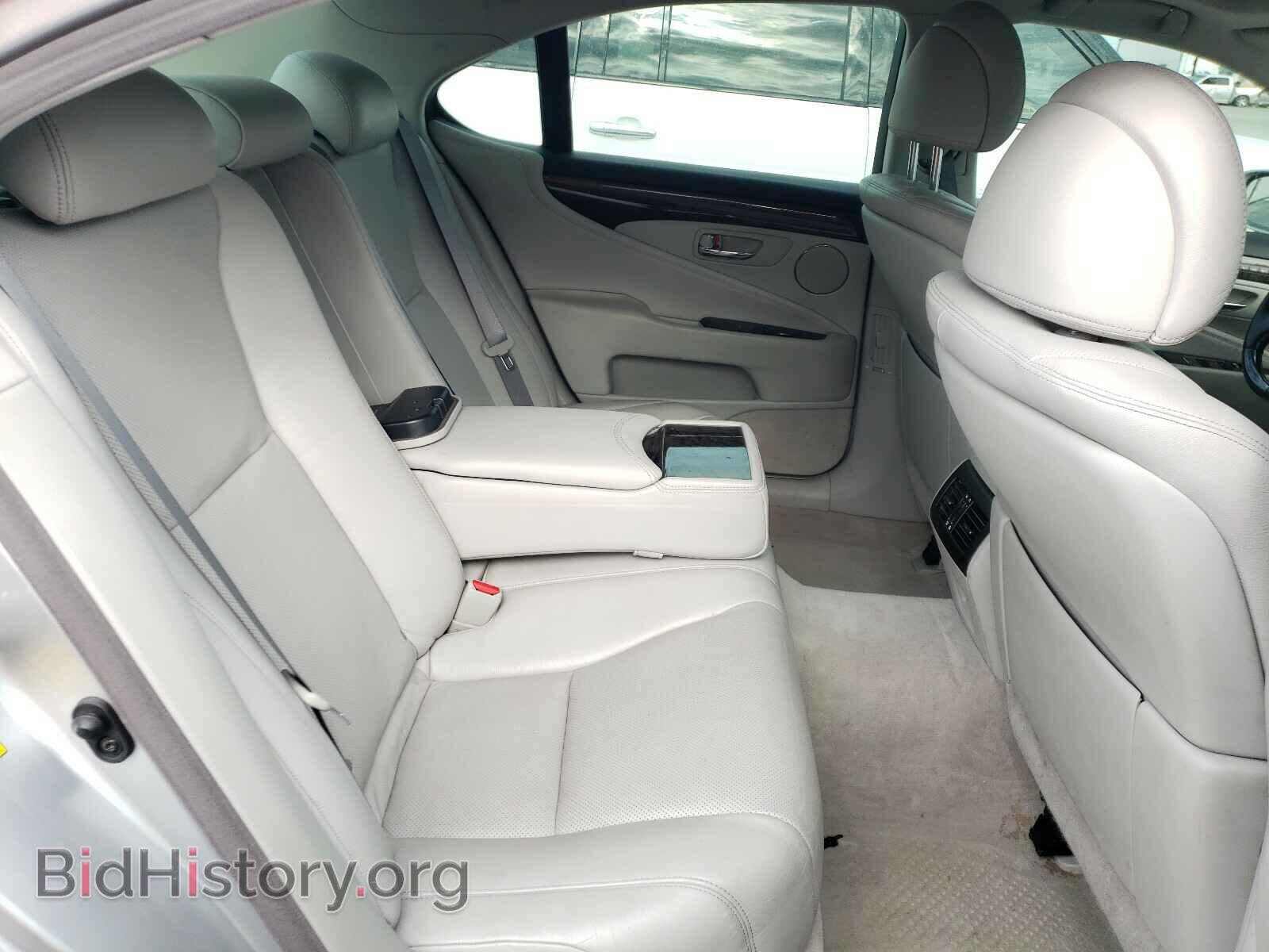 2012 LEXUS LS460 - VIN: JTHBL5EF4C5109870 - Photo 6