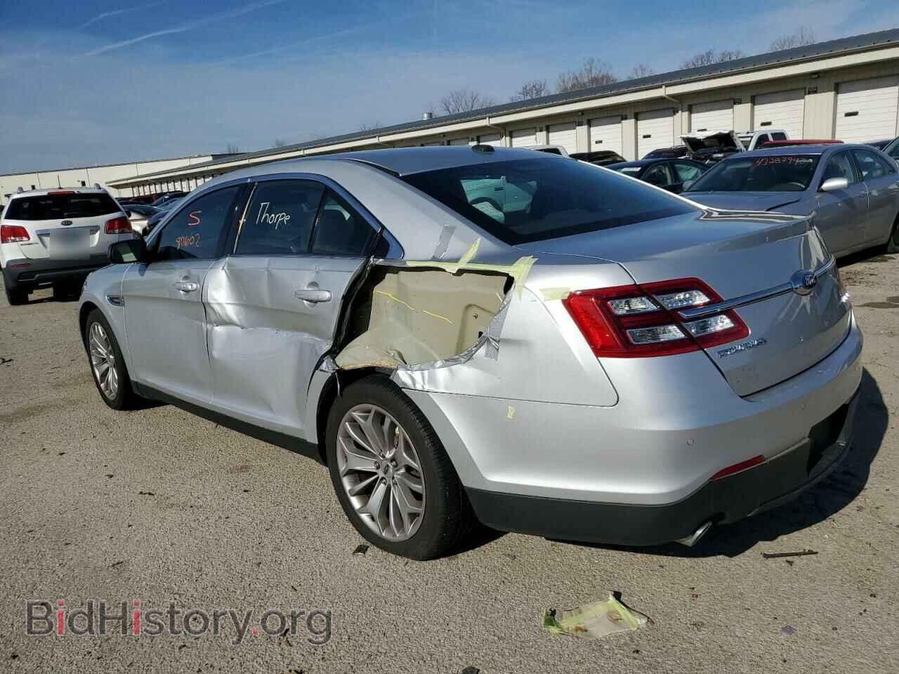 2019 FORD TAURUS - VIN: 1FAHP2F82KG110748 - Фото 2