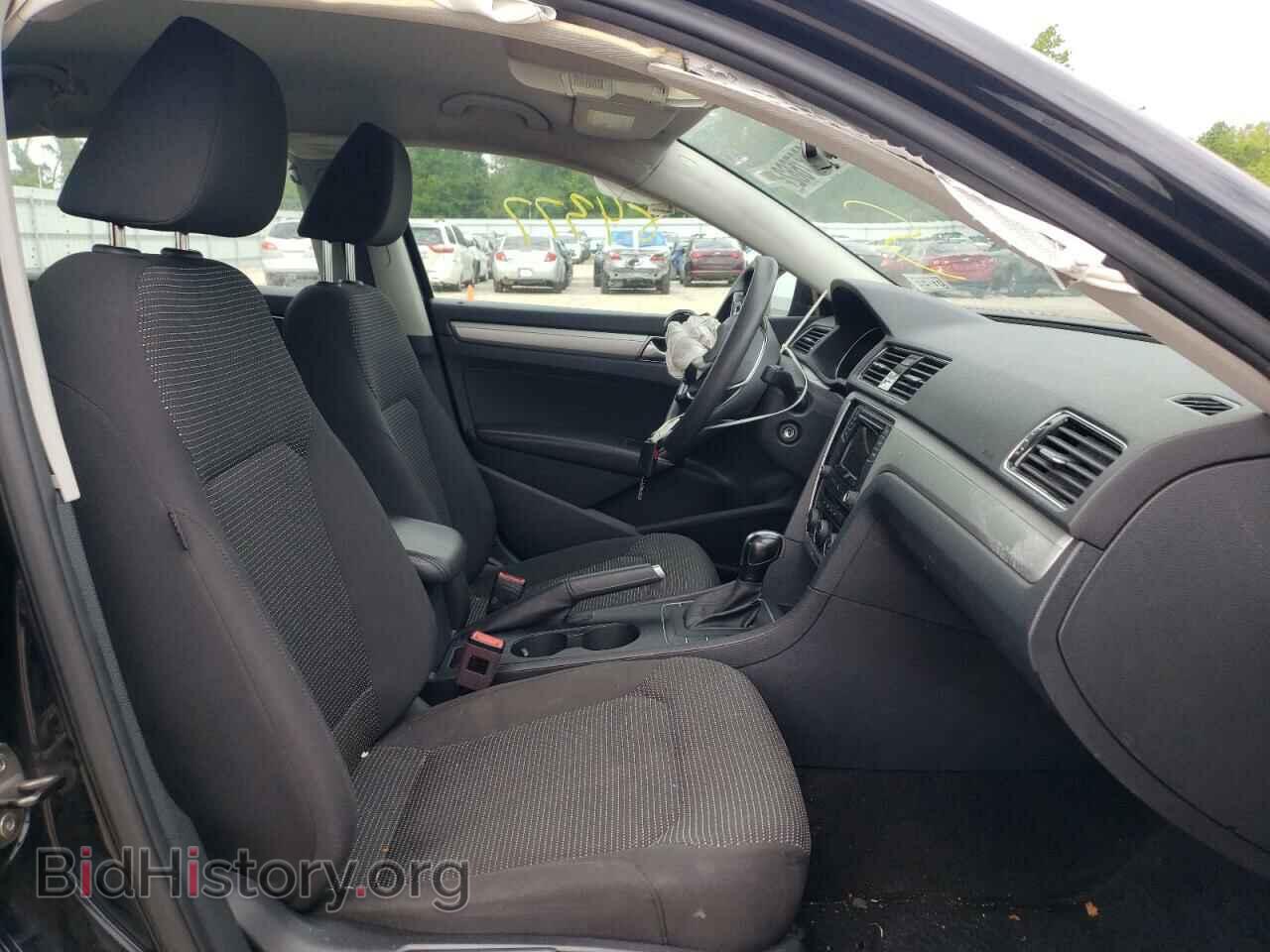 2018 VOLKSWAGEN PASSAT - VIN: 1VWAA7A37JC005342 - Фото 5