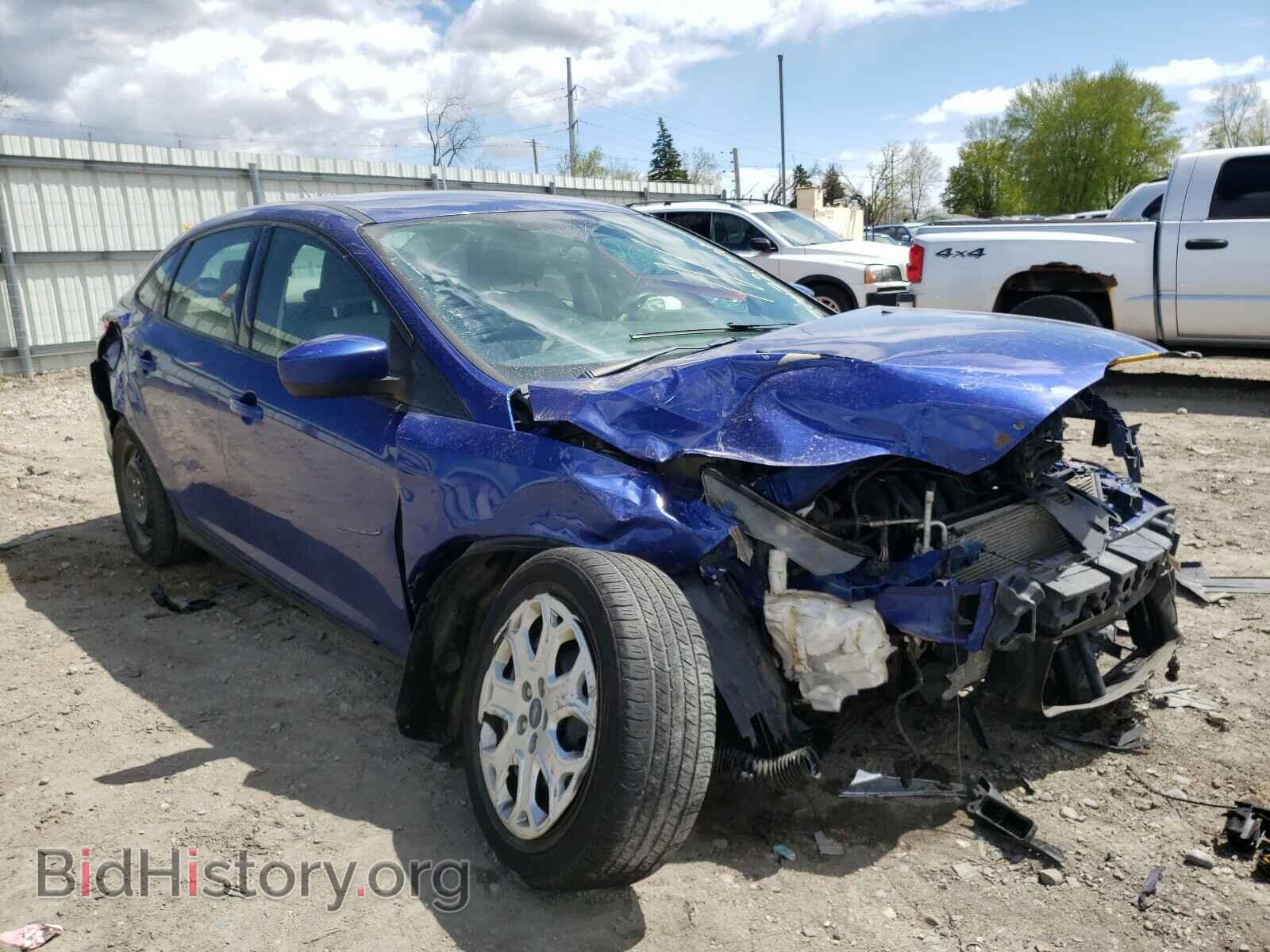 Photo 1FAHP3F23CL417520 - FORD FOCUS 2012