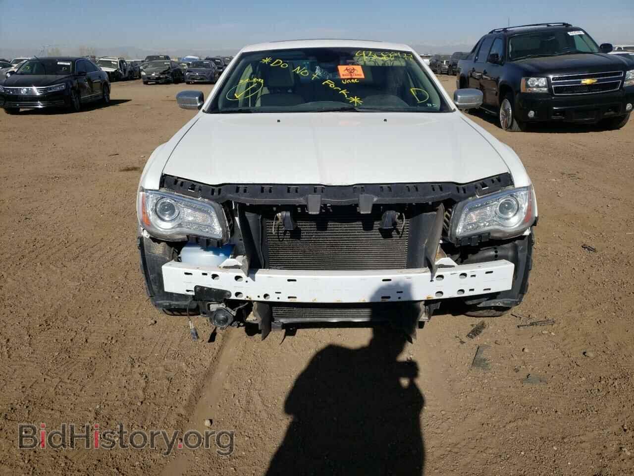 2012 CHRYSLER 300 - VIN: 2C3CCAST8CH257106 - Фото 9