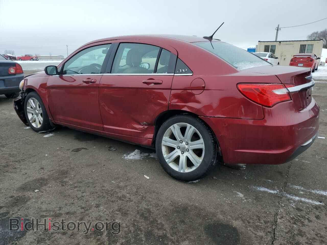 2013 CHRYSLER 200 - VIN: 1C3CCBBB4DN585581 - Photo 2