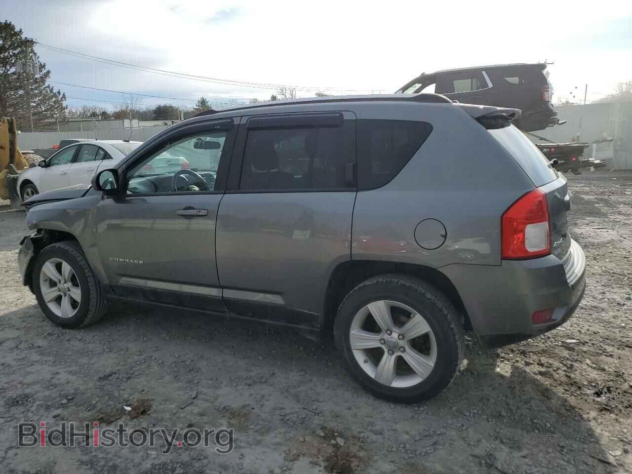 2012 JEEP COMPASS - VIN: 1C4NJDEB2CD659005 - Photo 2