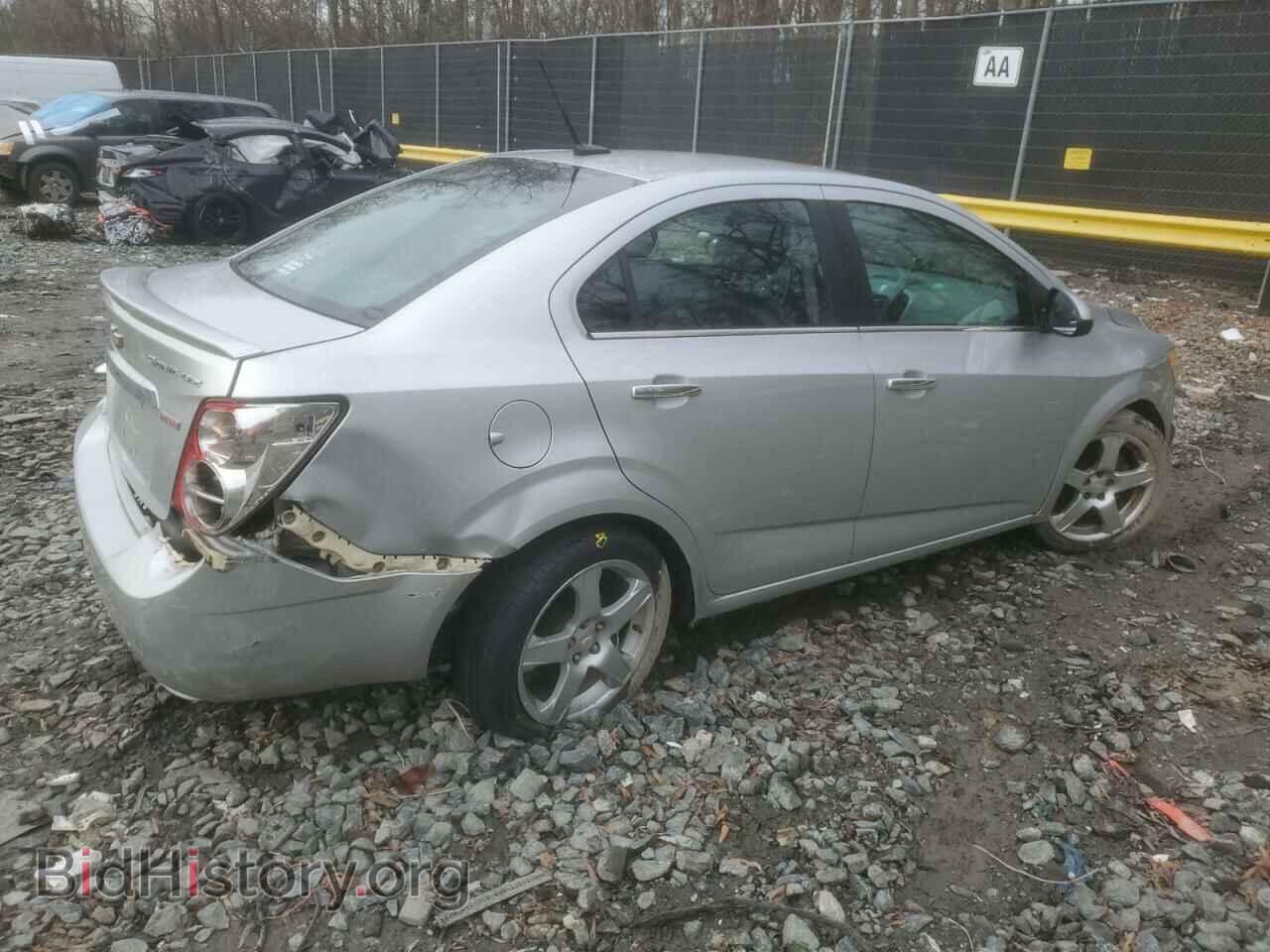 2014 CHEVROLET SONIC - VIN: 1G1JE5SB4E4201684 - Фото 3