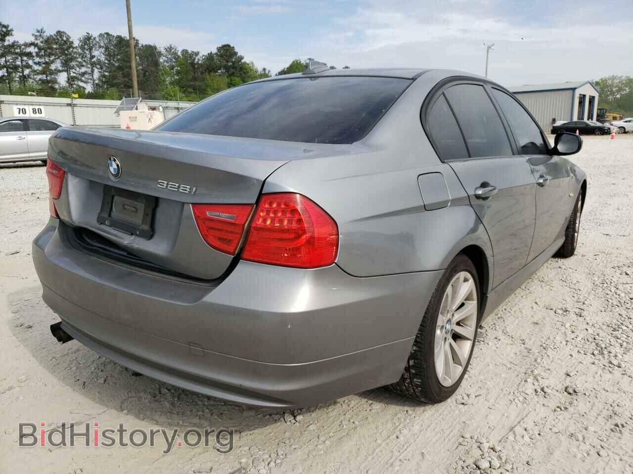 2011 BMW 3 SERIES - VIN: WBAPH7C50BE851371 - Фото 4